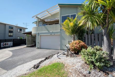 Photo of property in 7 Brightside Road, Stanmore Bay, Whangaparaoa, 0932