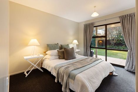 Photo of property in 27b Montclare Avenue, Ilam, Christchurch, 8041