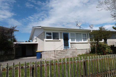 Photo of property in 1/29 Manuka Road, Bayview, Auckland, 0629