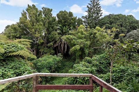 Photo of property in 1612a Great North Road, Waterview, Auckland, 1026