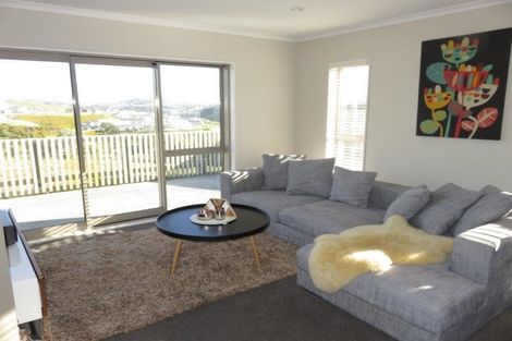 Photo of property in 30b Havana Rise, Grenada Village, Wellington, 6037