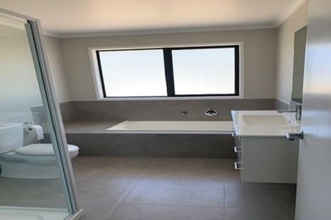 Photo of property in 36 Weka Street, Mangawhai, 0505