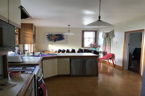 Photo of property in 172 Nevay Road, Karaka Bays, Wellington, 6022