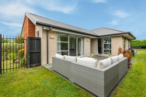 Photo of property in 3 Overton Place, Prebbleton, 7604