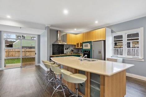 Photo of property in 5 Gillies Avenue, Claudelands, Hamilton, 3214