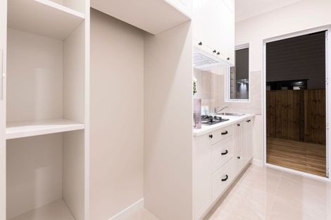 Photo of property in 56 Tir Conaill Avenue, Flat Bush, Auckland, 2019