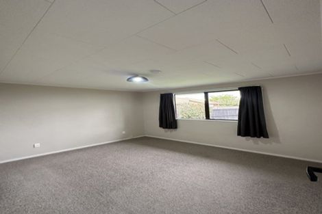 Photo of property in 2/25 Cicada Place, Hei Hei, Christchurch, 8042