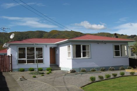 Photo of property in 62 Westminster Road, Wainuiomata, Lower Hutt, 5014