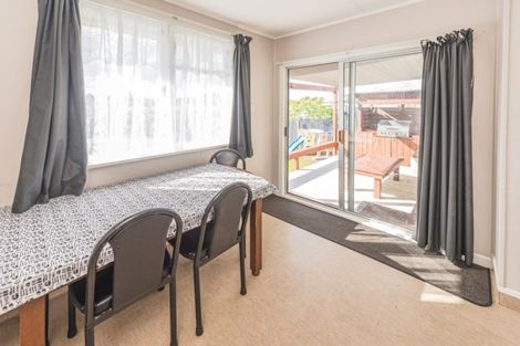 Photo of property in 53 Titoki Street, Castlecliff, Whanganui, 4501