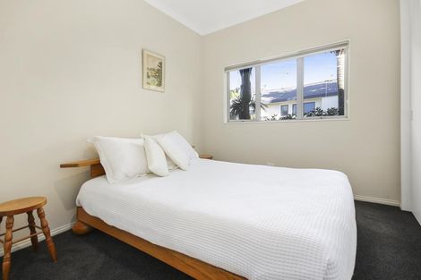 Photo of property in 186b Old Titirangi Road, Titirangi, Auckland, 0604