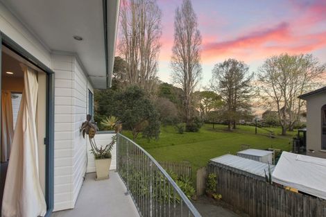 Photo of property in 3a Mckenzie Avenue, Arkles Bay, Whangaparaoa, 0932
