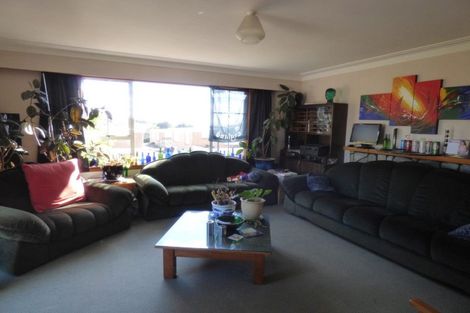 Photo of property in 59 Young Street, New Plymouth, 4310