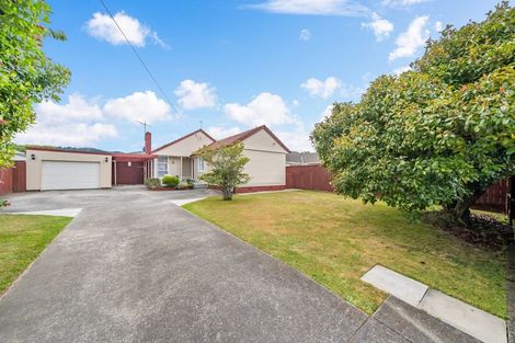 Photo of property in 64 Shakespeare Avenue, Trentham, Upper Hutt, 5018