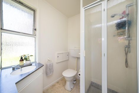 Photo of property in 11 Dorset Crescent, Hokowhitu, Palmerston North, 4410
