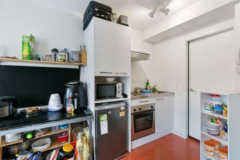 Photo of property in Orange Apartments/victoria Centr, 702/169 The Terrace, Wellington Central, Wellington, 6011