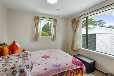 Photo of property in 12 Marshwood Place, Sockburn, Christchurch, 8042