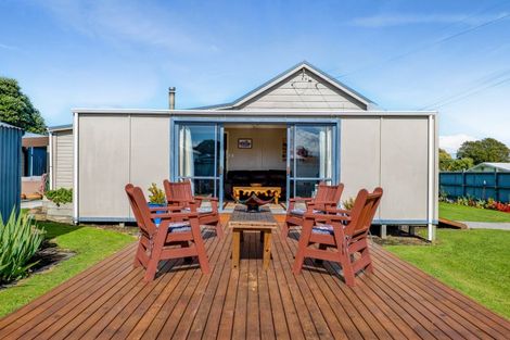 Photo of property in 10 Tauranga-a-ika Street, Manaia, 4612