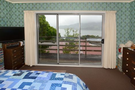 Photo of property in 32 Gorman Street, Macandrew Bay, Dunedin, 9014