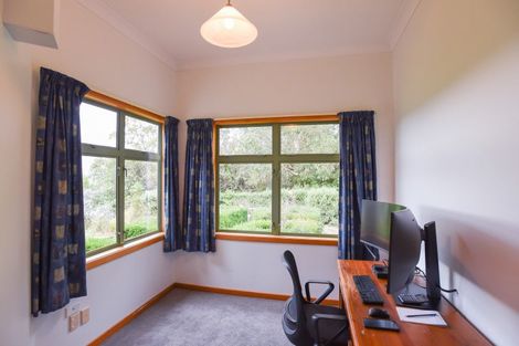 Photo of property in 24 Stephen Road, Browns, Winton, 9781