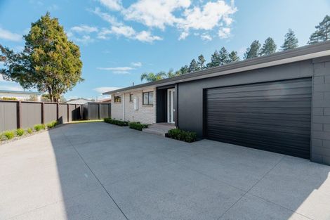 Photo of property in 22 Matipo Place, Edgecumbe, 3120