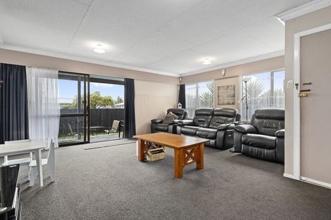 Photo of property in 2b Enfield Street, Nawton, Hamilton, 3200