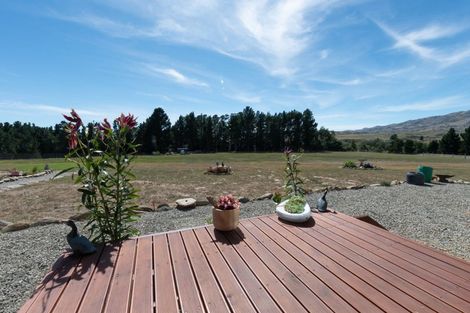 Photo of property in 2 Nugget Lane, Patearoa, Ranfurly, 9398