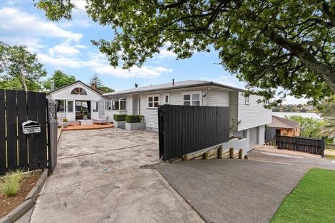 Photo of property in 98 Ireland Road, Mount Wellington, Auckland, 1060