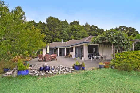 Photo of property in 42 Davie Martin Road, Kaipara Flats, Warkworth, 0981