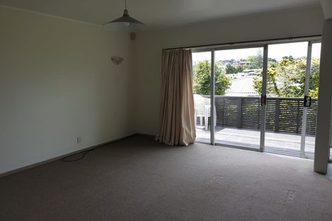 Photo of property in 58 Beulah Avenue, Rothesay Bay, Auckland, 0630