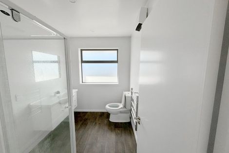 Photo of property in 286 Wainoni Road, Avondale, Christchurch, 8061