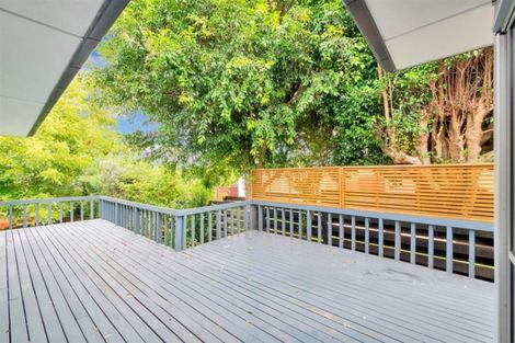 Photo of property in 11 South Pacific Place, Henderson, Auckland, 0612