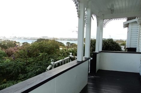 Photo of property in 11 Huka Road, Birkenhead, Auckland, 0626