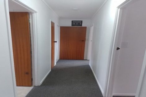 Photo of property in 27 Kamo Road, Regent, Whangarei, 0112