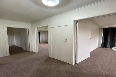 Photo of property in 10 Churchill Avenue, Manurewa, Auckland, 2102