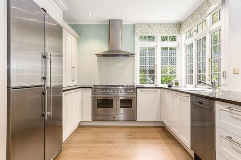 Photo of property in 6 Cheviot Road, Lowry Bay, Lower Hutt, 5013