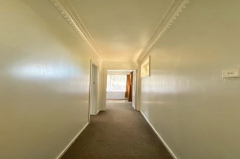 Photo of property in 54 Astley Avenue, New Lynn, Auckland, 0600