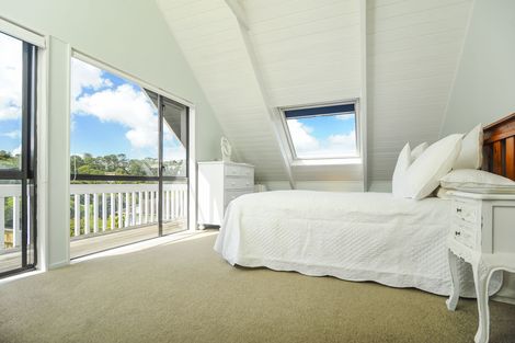 Photo of property in 1/217 Portage Road, Green Bay, Auckland, 0604