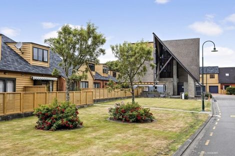 Photo of property in 30 Futuna Close, Karori, Wellington, 6012