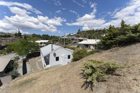 Photo of property in 15 Aronui Road, Bridge Hill, Alexandra, 9320