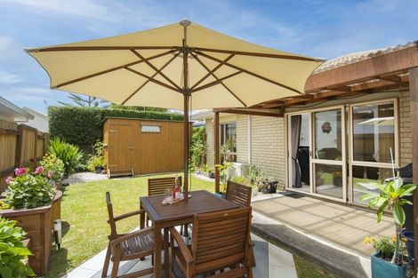 Photo of property in 20 Longstead Avenue, Papamoa Beach, Papamoa, 3118