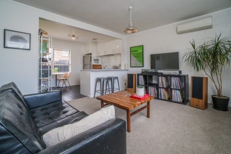 Photo of property in 1/7 Addison Drive, Glendene, Auckland, 0602