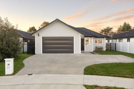 Photo of property in 22 Ruge Court, Cambridge, 3434