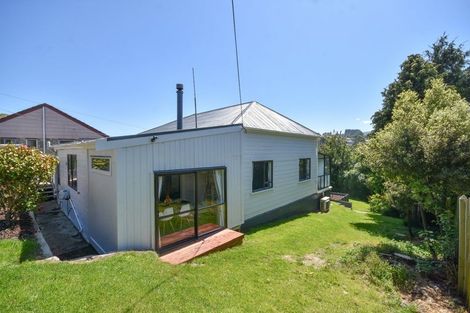 Photo of property in 6 Rennie Street, Green Island, Dunedin, 9018