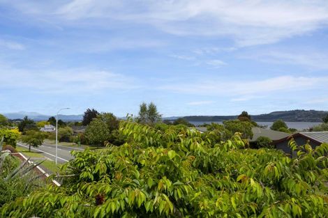 Photo of property in 47 Arrowsmith Avenue, Waipahihi, Taupo, 3330