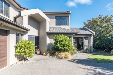 Photo of property in 4 Avion Terrace, Raumati Beach, Paraparaumu, 5032