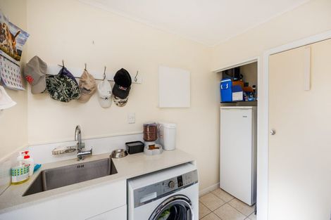 Photo of property in 69 Seabury Avenue, Foxton Beach, Foxton, 4815