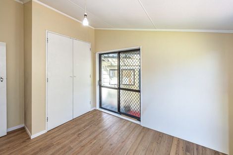 Photo of property in 54 Wembley Place, Whanganui East, Whanganui, 4500