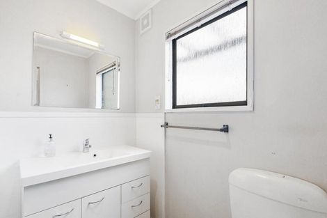 Photo of property in 2 Montgomery Crescent, Putaruru, 3411