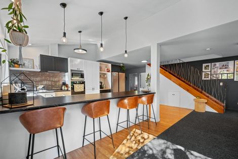 Photo of property in 16 Athenry Road, Bridge Hill, Alexandra, 9320