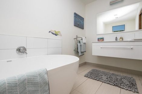 Photo of property in 25 Leith Crescent, Greymouth, 7805